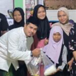 Safari Ramadan ke-4 PT Musim Mas di Desa Kusuma, Salurkan Sembako dan Perlengkapan Masjid